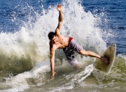 莱万多夫斯基与70激战SKT分钟，晋级下一阶段胜负难料！，西亚卡姆焦点对战赛场气氛高涨